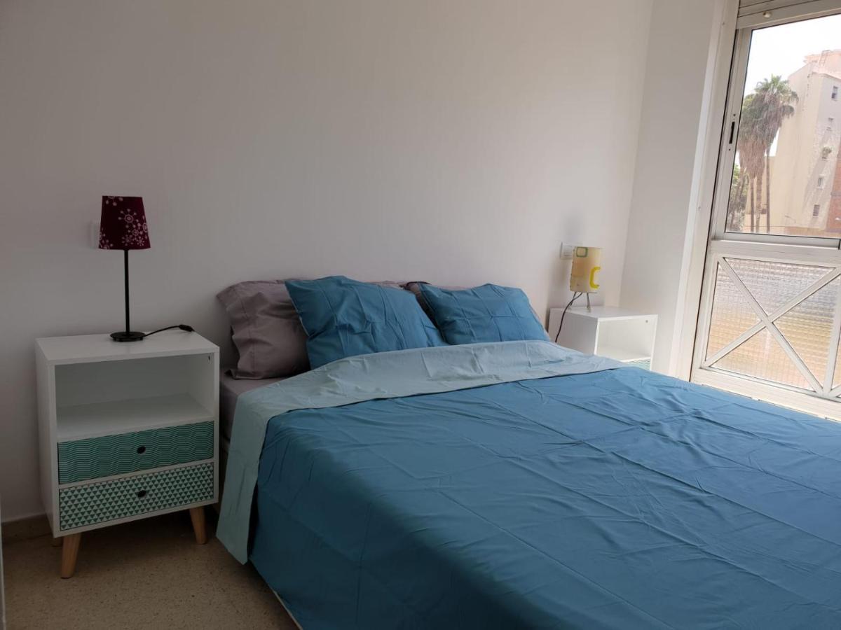 Apartamento Plaza Capuchinos Málaga Exterior foto